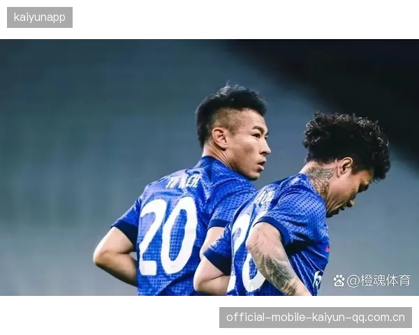 申花与津门虎：足球梦的激情对决——从“负”到“正”